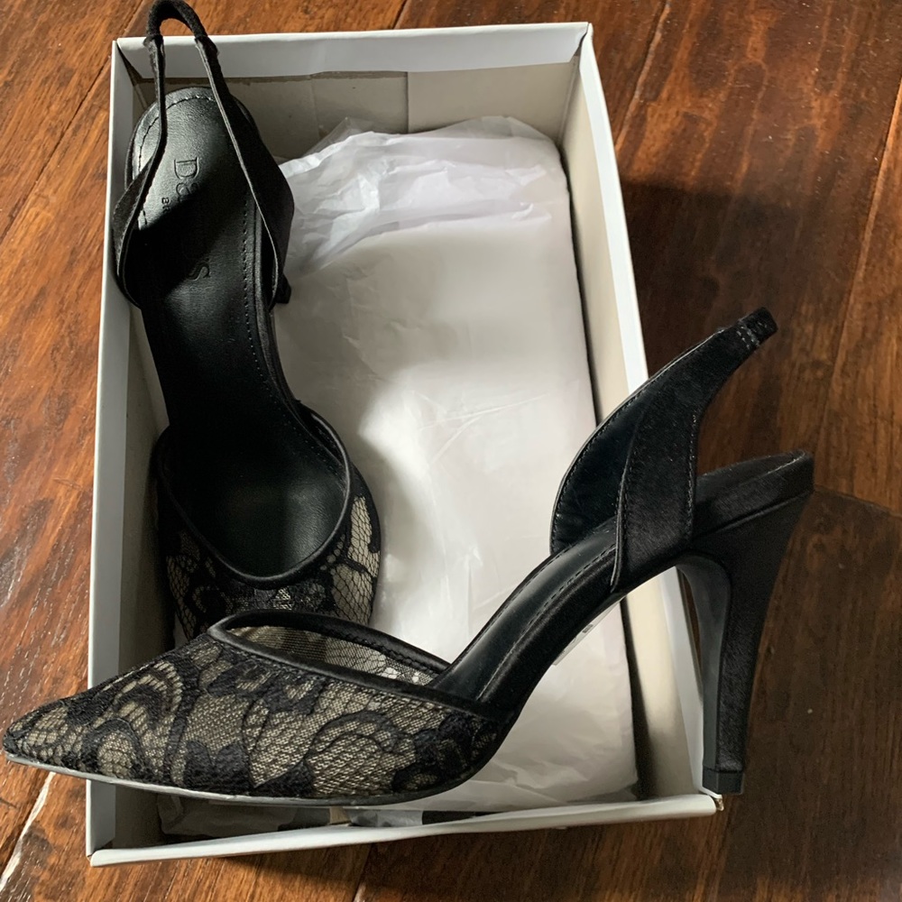 David’s Bridal Black Lace Sling Back Shoes Size 5.5 New in Box